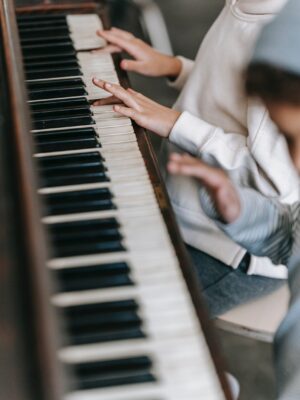 laboratorio musicale per bambini e bambine associazione il centro 4.0 educazione musicale